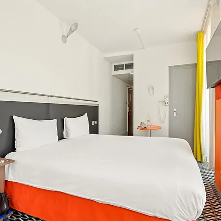 Hotel Ibis Styles Paris Republique Le Marais Exterior foto