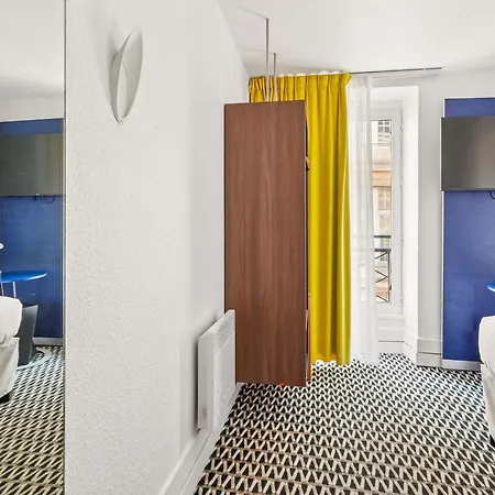 Ibis Styles Paris Republique Le Marais Hotel Exterior photo